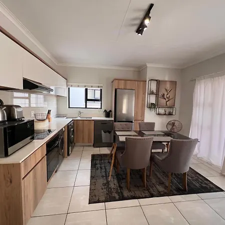 Cozyconnect Apartment Pretoria Exterior photo